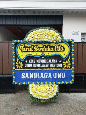 Papan Bunga Duka di Lialang